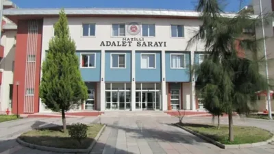 FETÖ operasyonunda beyin cerrahı tutuklandı Aydın’ın Nazilli Devlet Hastanesi’nde görev yapan beyin cerrahı Opr. Dr.