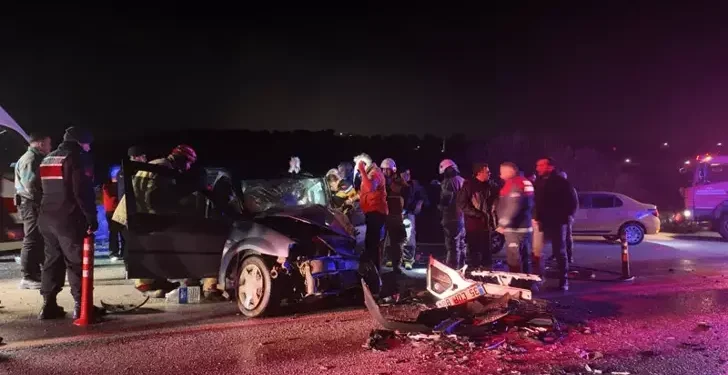 Feci kazada 2’si ağır 6 kişi yaralandı