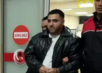 Firari hükümlü, mangal yakarken yakalanan