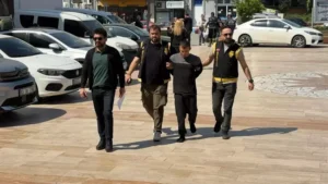 Aydın‘ın Efeler ilçesinde, kesinleşmiş 6 yıl 5 ay hapis cezasıyla