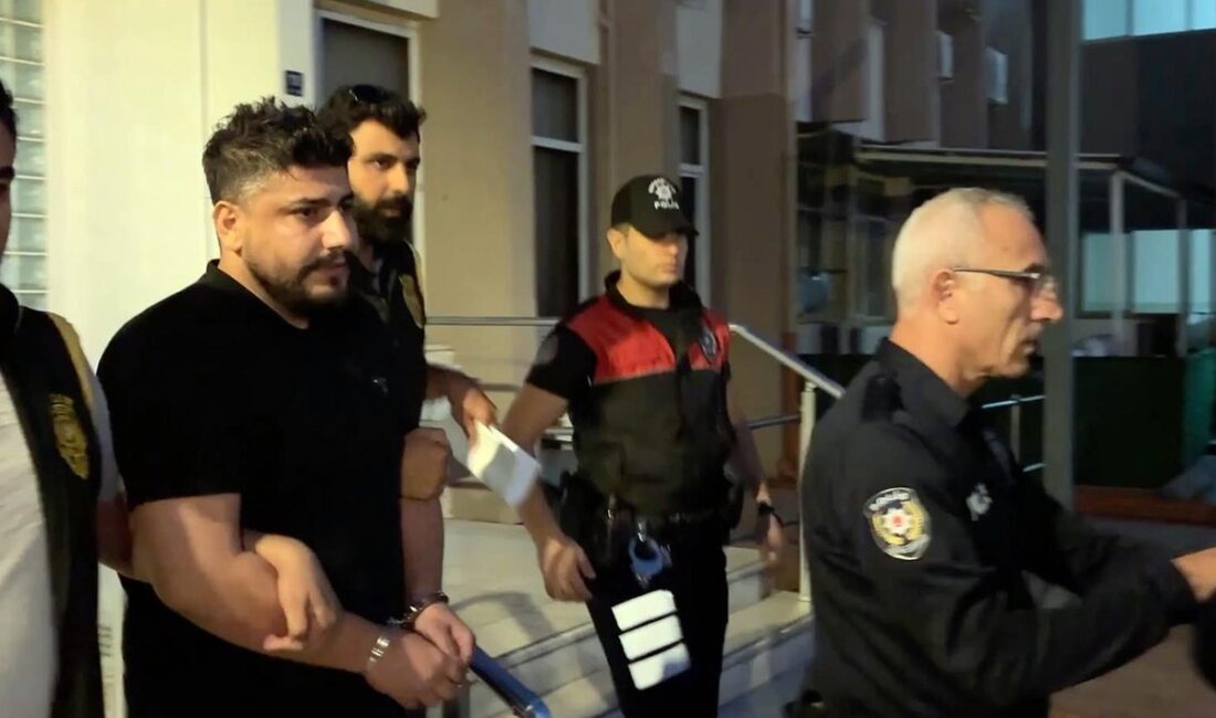 Firari iş insanı taziye için geldiği Aydın’da yakalandı İzmir'in Bornova ilçesinde, 3 Şubat tarihinde Sinan Ümit'in öldürülmesiyle ilgili
