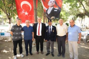 İncirliova’da 19 Eylül Gaziler Günü dolayısıyla düzenlenen programda gaziler ve