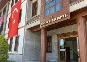 Germencik Belediyesi'ne operasyon 3 gözaltı