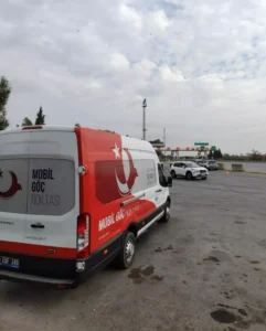 Aydın’da jandarma ekiplerince yol kontrolünde durdurulan araçta 12 düzensiz göçmen