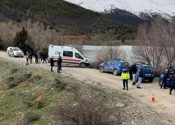 Gölette kimliği belirsiz kadın cesedi bulundu
