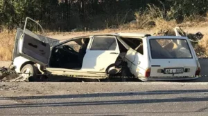 İkizler feci kazada can verdi