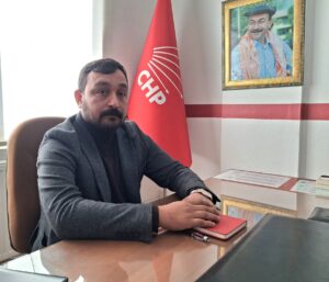 Aydın’ın İncirliova ilçesinde siyasi partilerin ilçe başkanları, ilçenin sorunlarını ve