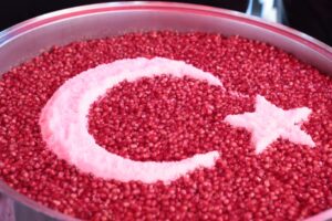 İncirliova Belediyesi'nden 5 bin kişilik geleneksel aşure hayrı (3) İncirliova Belediyesi'nden 5 bin kişilik geleneksel aşure hayrı (3)