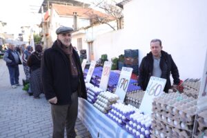 İncirliova Belediyesi’nden içleri ısıtan hizmet (2)