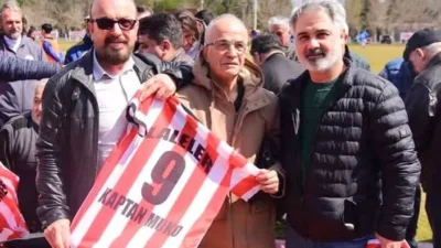 İncirliova Belediyespor’un efsane futbolcularından, “Kaptan Mukadder” lakabıyla tanınan Mukadder Yıldırım,