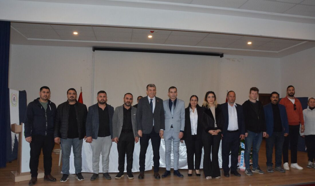 İncirliova Kahveciler Odası, sosyal hayatın nabzını tutuyor Başkan Onur Geçgil: "Kahvehaneler sadece oyun oynanan yerler değil, sosyal