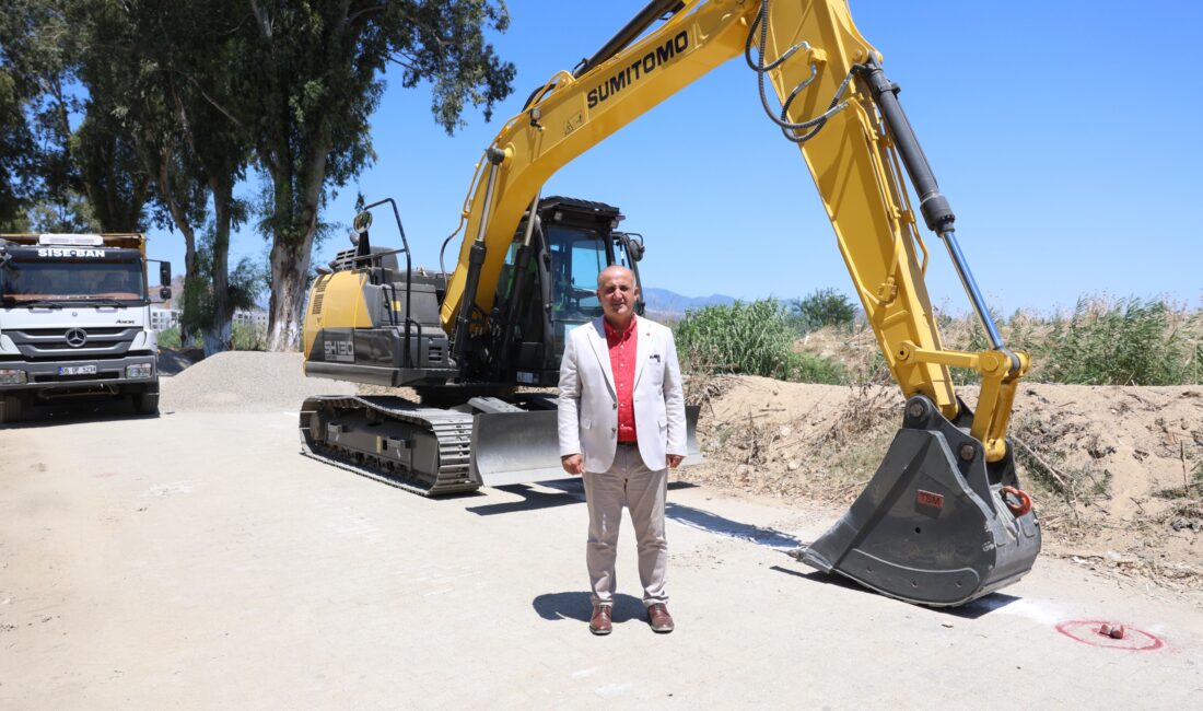 İncirliova’da dev altyapı yatırımı için ilk kazma vuruldu İncirliova Belediye Başkanı Aytekin Kaya'nın girişimleriyle ilçeye kazandırılan, yaklaşık 1,3