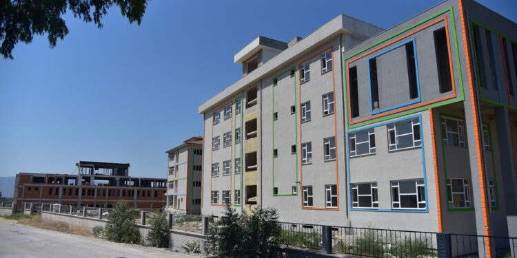 İncirliova yatırımlarla yeniden doğuyor
