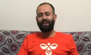 İncirliova’da Atatürk’e saygı duruşunda bulunanlarla alay etti