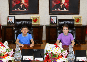 İncirliova’da Kaymakamlık koltuğu miniklere emanet (2)