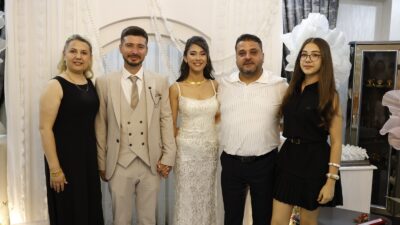 İncirliova'nın tanınan ve sevilen ailelerinden Kemerli ve Peyman aileleri, düzenlenen