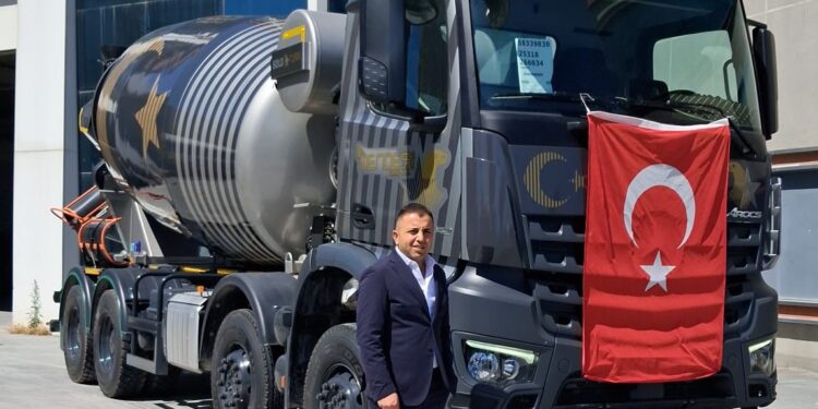 İncirliova’da SOLOTÜRK temalı mikser görücüye çıktı (2)