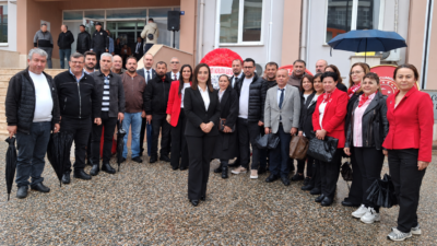 Yeni Parti İncirliova İlçe Örgütünde yönetime katılan yeni isimler dikkat