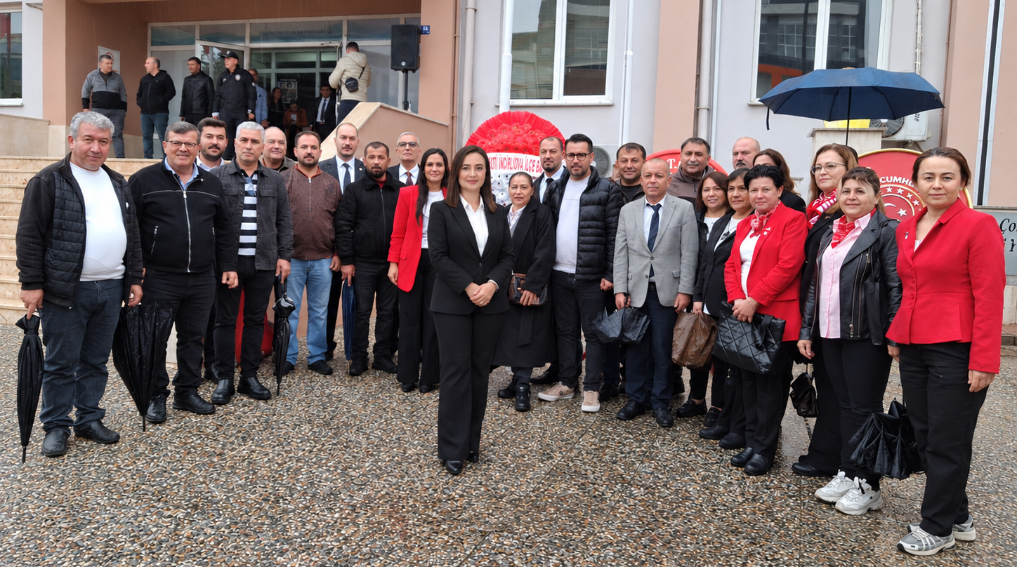 Yeni Parti İncirliova İlçe Örgütünde yönetime katılan yeni isimler dikkat