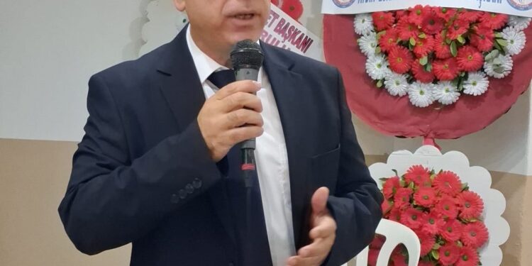 İncirliova’da çeyrek asırlık başkanı devirdi (3)