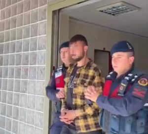 İncirliova’da aralarında husumet bulunduğu öne sürülen bir kişiye yönelik gerçekleştirilen