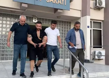 İncirliova’da garip olay Yolda kalınca başkasının aküsünü çaldı