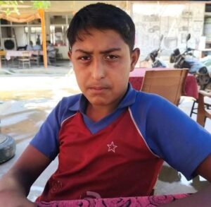 İncirliova'da kafasına sandalye vurulan çocuk hayatını kaybetti İncirliova'da kafasına sandalye vurulan çocuk hayatını kaybetti