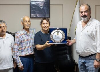 İncirliova’da kooperatifin sevilen yüzü emekli oldu (3)