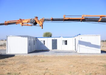 İncirliova’da sokak hayvanlarına modern yuva (1)