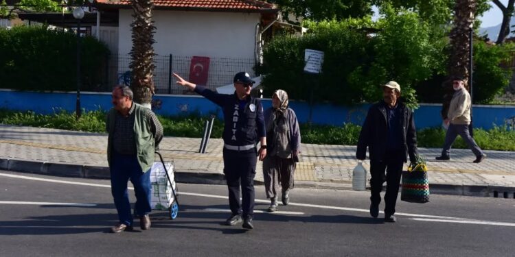 İncirliova’da trafik zabıtalara emanet (1)