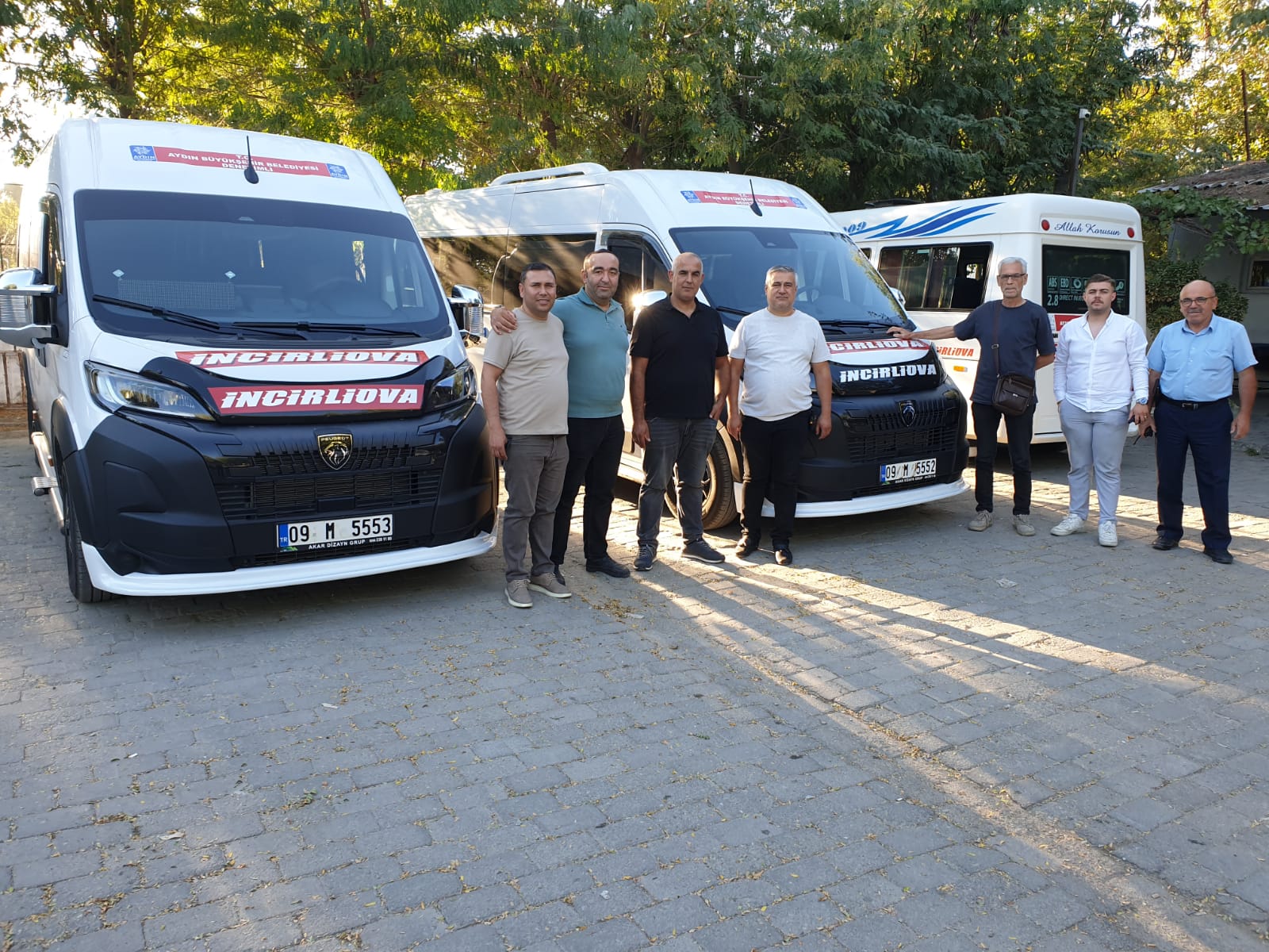İncirliova’da Efeler-İncirliova arasında yolcu taşımacılığı yapan S.S. Motorlu Taşıtlar ve