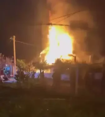 İncirliova’da yangın evi küle çevirdi