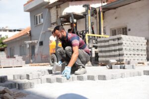 İncirliova’da yeni yollar Kurban Bayramı’na yetişecek (3) İncirliova’da yeni yollar Kurban Bayramı’na yetişecek (3)