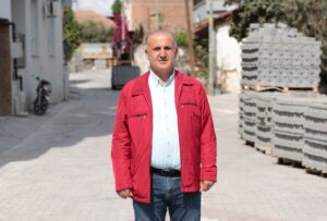 İncirliova Belediye Başkanı Aytekin Kaya, Zafer Mahallesi’nde Şehit Er Yılmaz