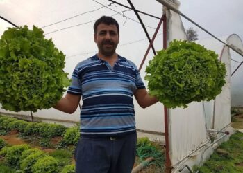 İncirliovalı esnaf kalbine yenildi