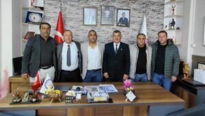 İncirliovalı muhtarlardan odalara ziyaret (2) İncirliovalı muhtarlardan odalara ziyaret (2)