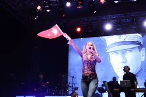 Cumhuriyetin kuruluşunun 102. Yıldönümü kutlamaları kapsamında, Aydın Büyükşehir Belediyesi ve