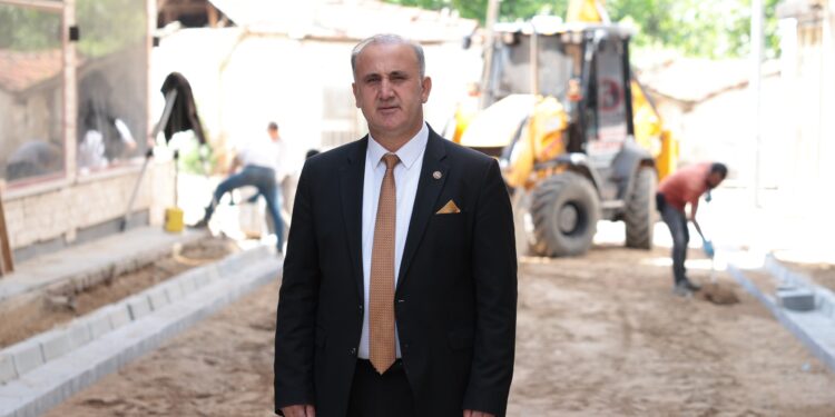 İncirliova'nın 3 mahallesinde yollar yenilenecek (1)