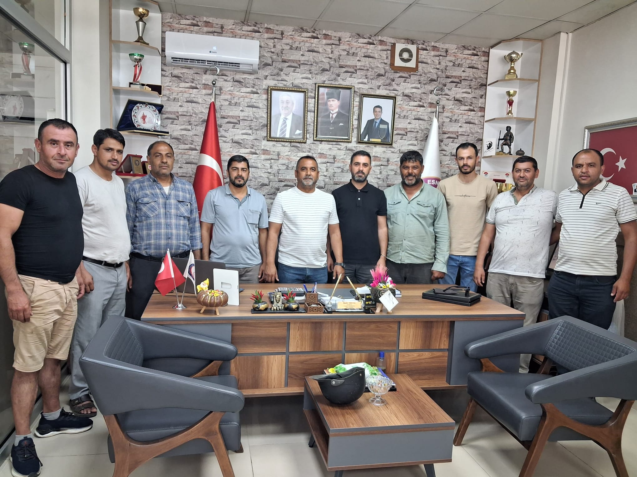 Aydın'ın İncirliova ilçesinde 61 yıldır esnafın sesi olan İncirliova Esnaf