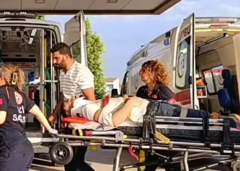 İnşaatın asansör boşluğuna düştü