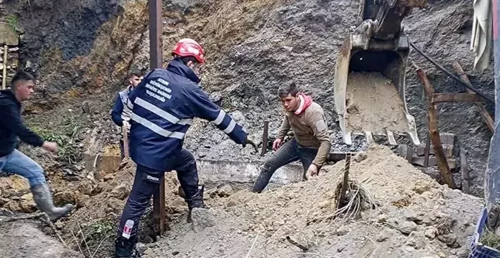 İstinat duvarı çöktü altında kalan koyunlar öldü