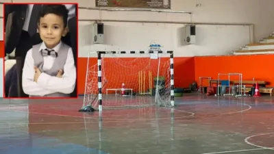 Şanlıurfa'da kapalı spor salonunda filesine tırmanmaya çalışırken devrilen kale direğinin altında kalan Mert