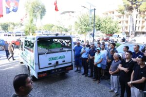 Kalp krizi geçiren belediye personeli hayatını kaybetti (3) Kalp krizi geçiren belediye personeli hayatını kaybetti (3)