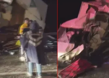 Kamyonet, TIR ile çarpıştı 1 ölü, 2 yaralı