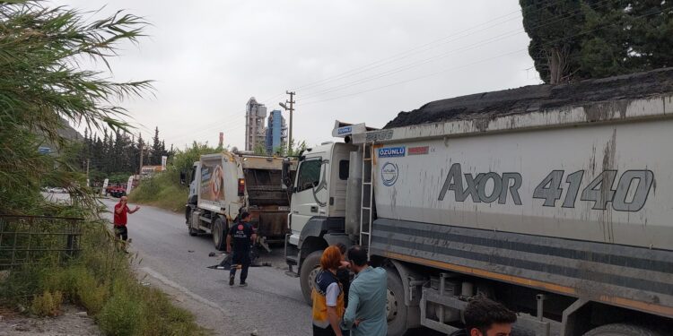Kamyonun çarptığı temizlik işçisi hayatını kaybetti