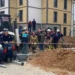 Kanalizasyon çalışmasında göçük 1 işçi toprak altında