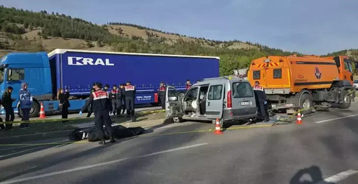 Katliam gibi kaza 4 ölü, 2 yaralı