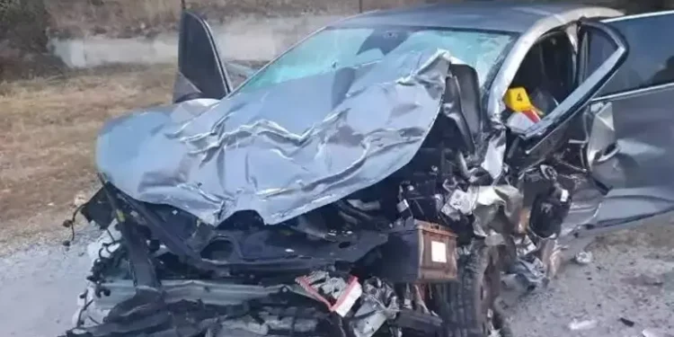 Katliam gibi kaza 5 ölü, 2 yaralı