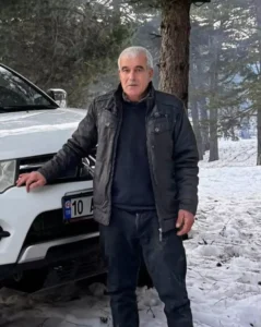 Kavak ağacının altında kalıp hayatını kaybetti Kavak ağacının altında kalıp hayatını kaybetti