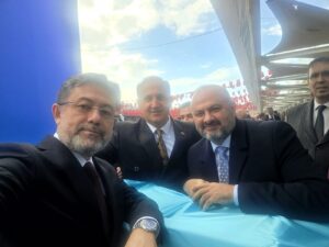 Kaya, Bakan Yumaklı ile Deve Güreşlerini görüştü Kaya, Bakan Yumaklı ile Deve Güreşlerini görüştü